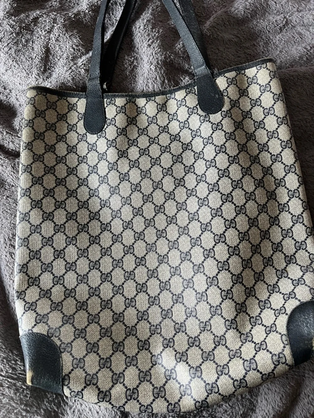 Vintage! Gucci Tote - Picture 2 of 15